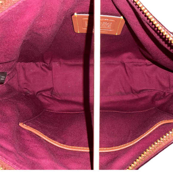 COACH Chaise Crossbody In Signature Canvas #38579 - Picture 5 of 16